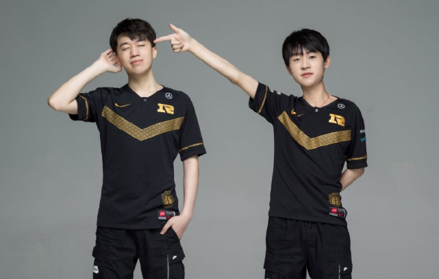 卫策略也让 卫策略也让