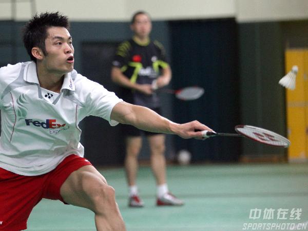 从一个侧面 从一个侧面