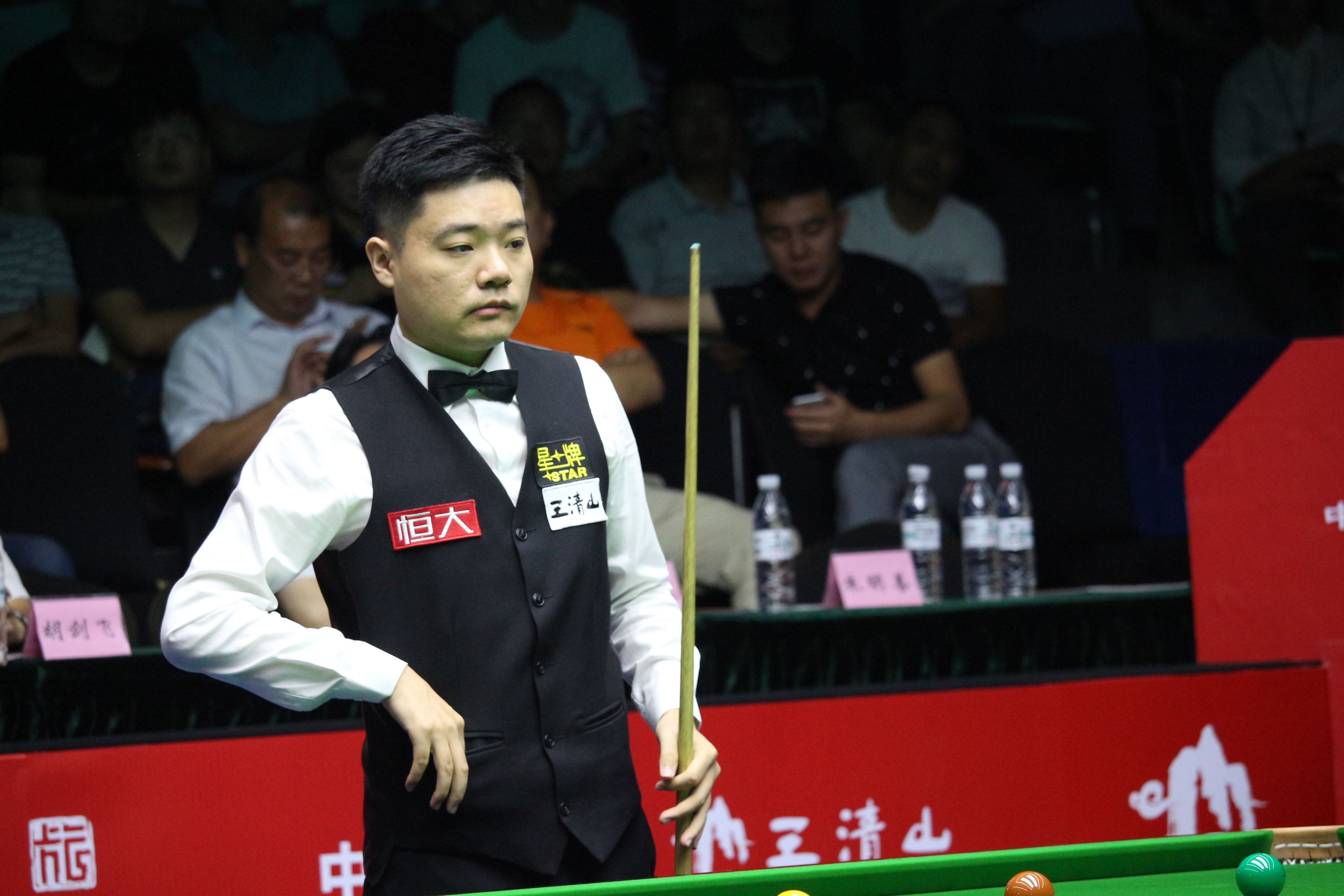 迫使教練陳 迫使教練陳