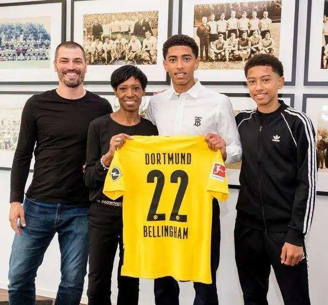 并且配合S 并且配合S